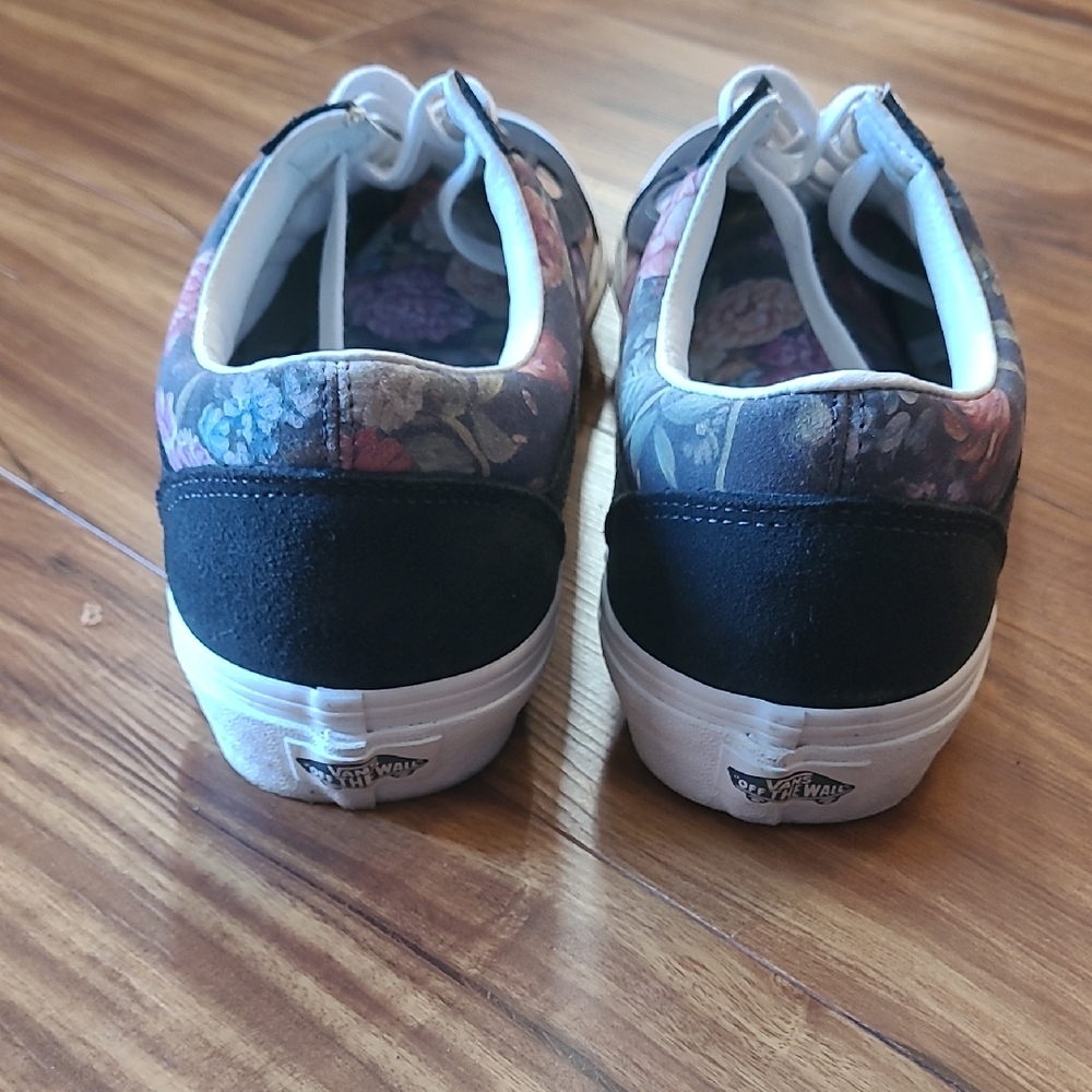 Vans Floral Black and White Sneakers - Picture 9 of 9